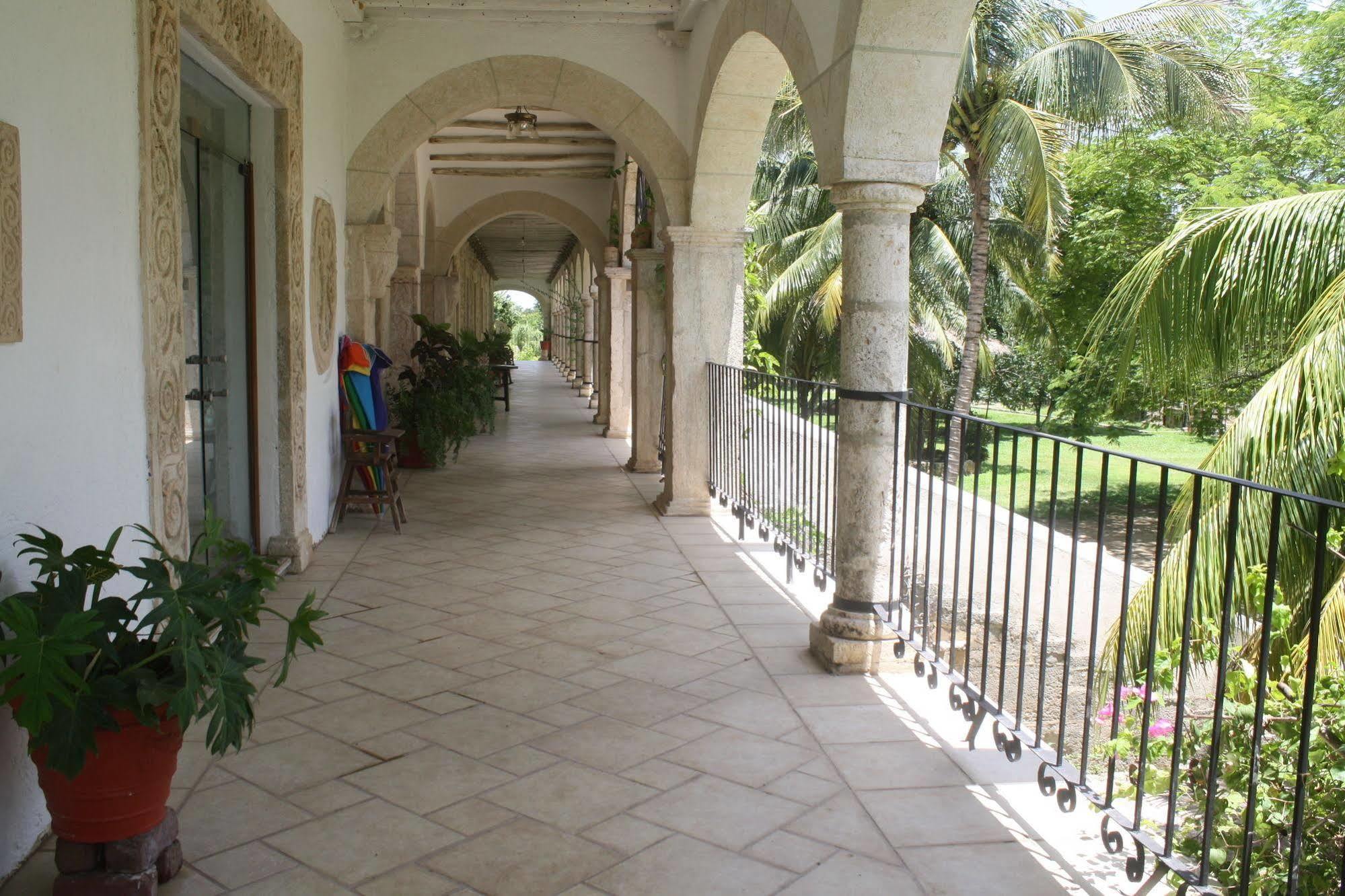 Hacienda Tepich Hotel Luaran gambar