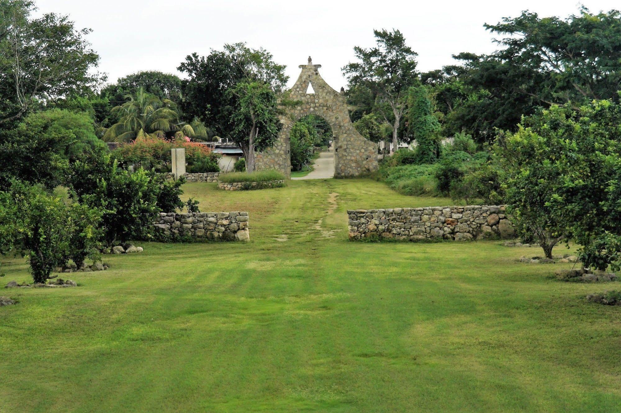 Hacienda Tepich Hotel Luaran gambar